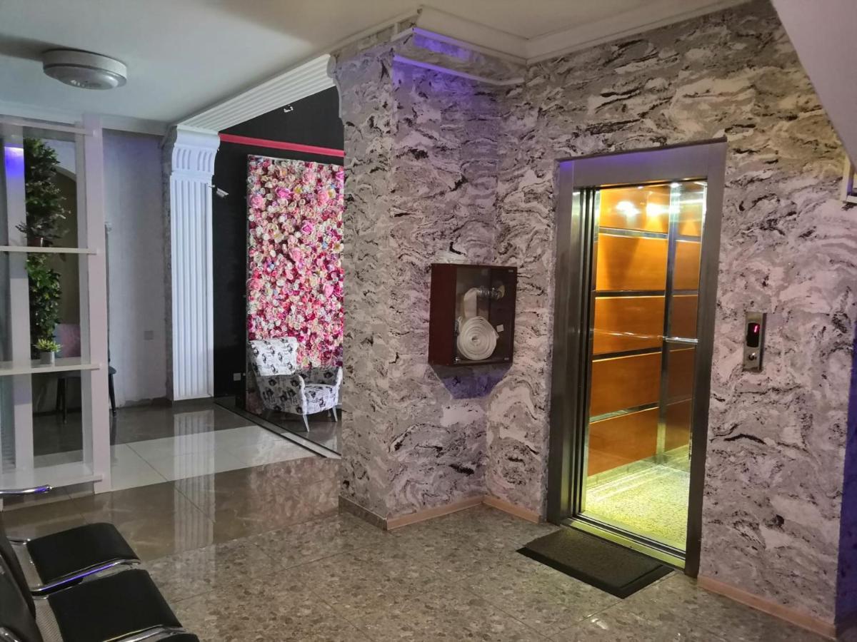Hotel My Rose Batumi Luaran gambar
